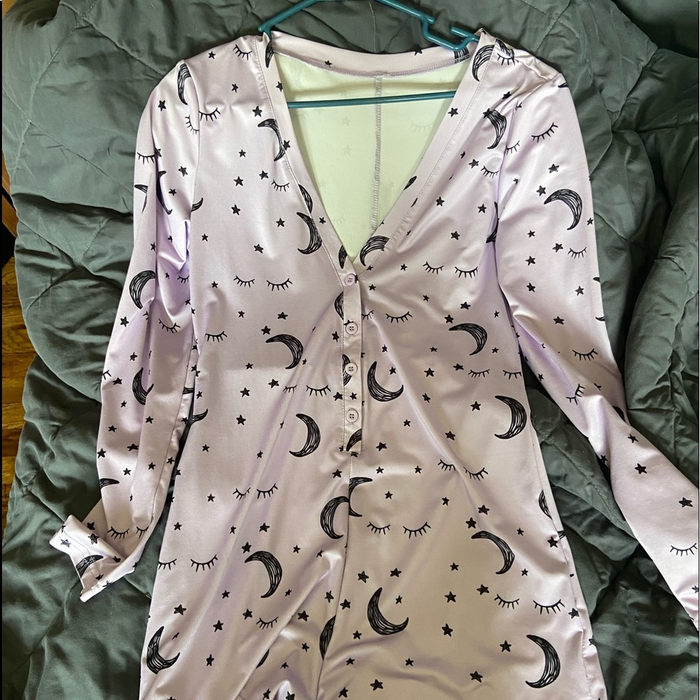A Shein nighttime romper fits medium too large.
